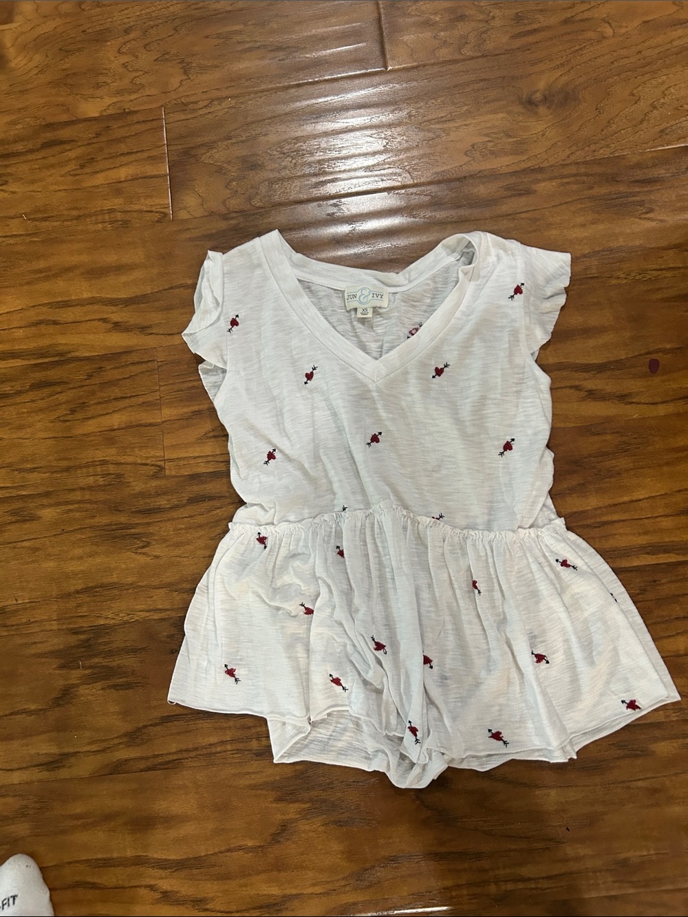 White V-Neck Peplum Top with Red Embroidered Accent - Unbranded